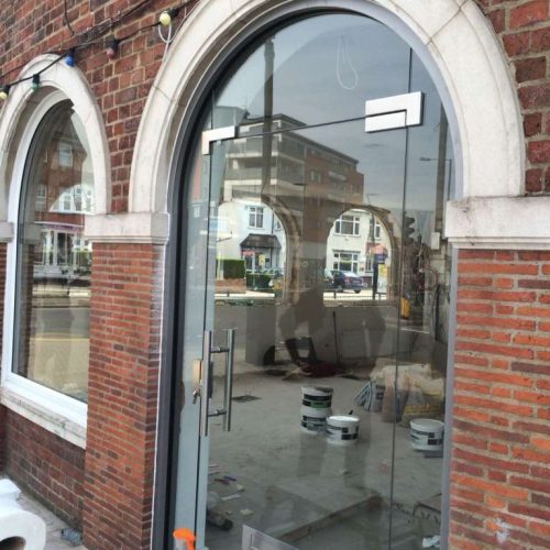glassshopfrontimg15